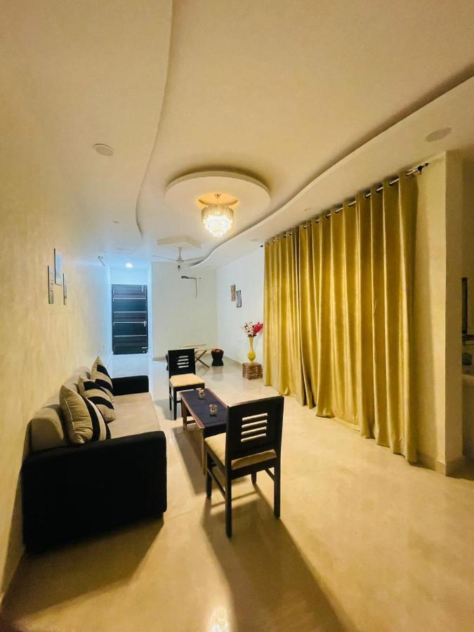 Atulyam Stays Sushant Golf City Lucknow Eksteriør bilde