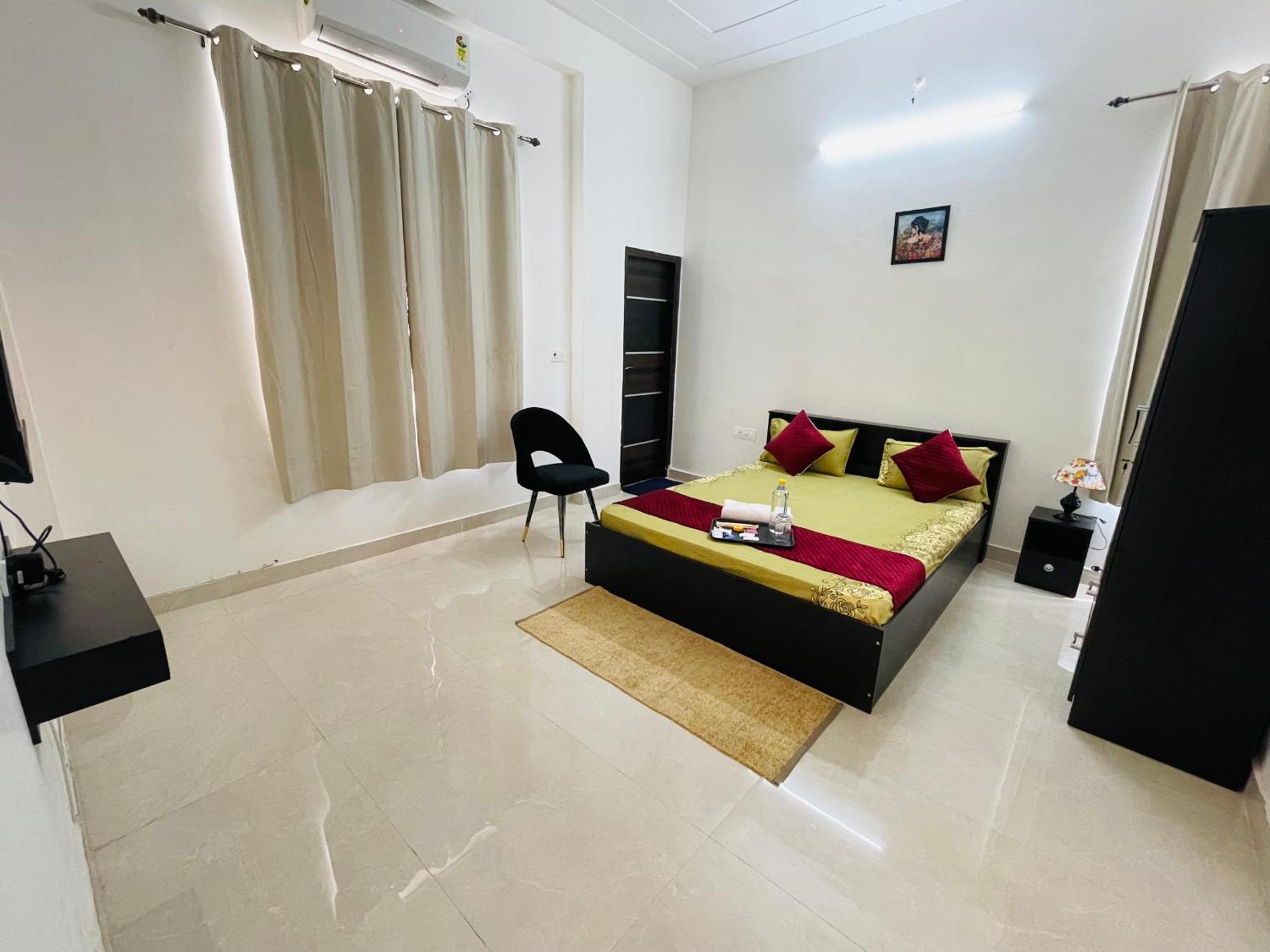 Atulyam Stays Sushant Golf City Lucknow Eksteriør bilde