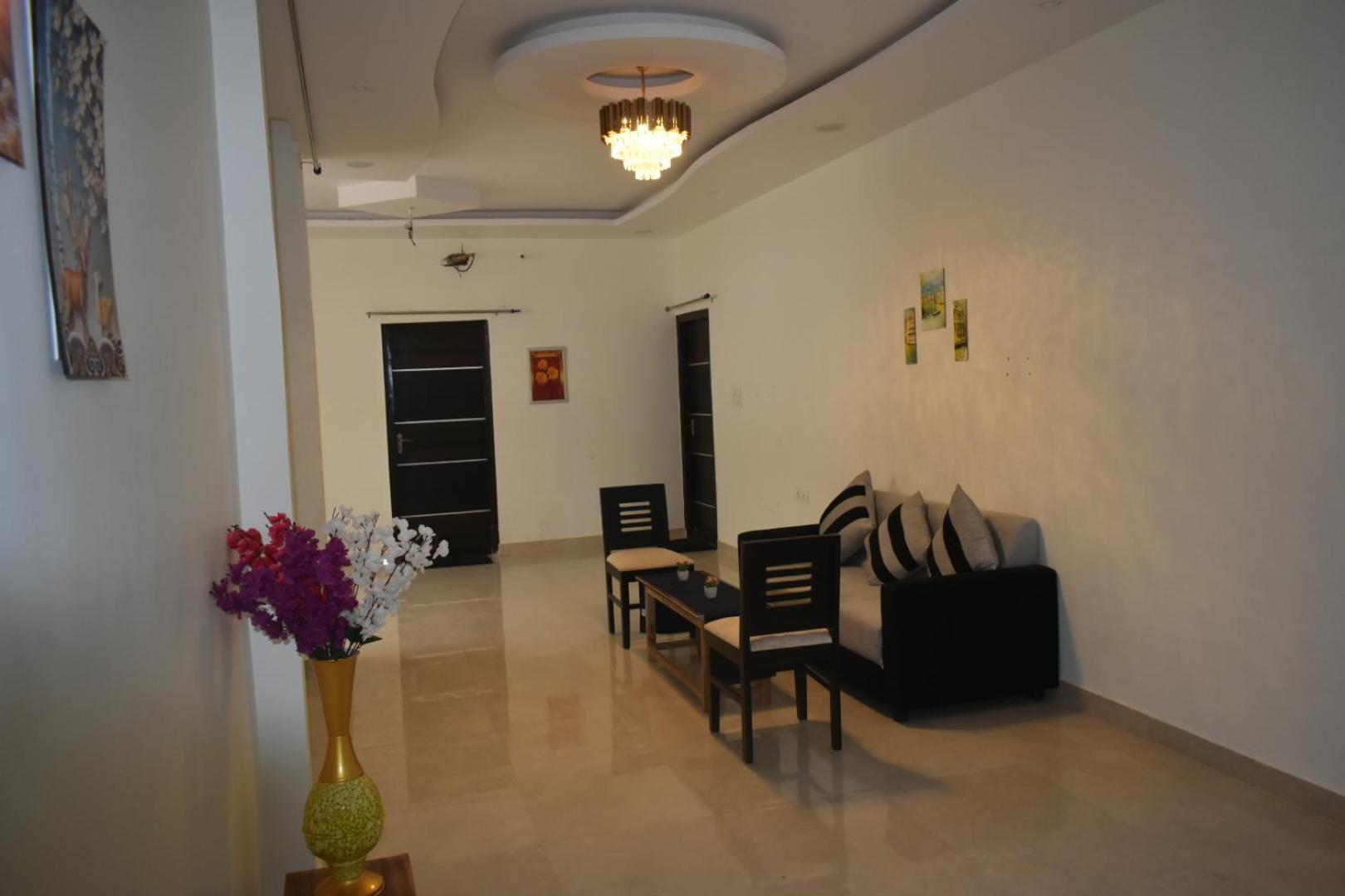 Atulyam Stays Sushant Golf City Lucknow Eksteriør bilde