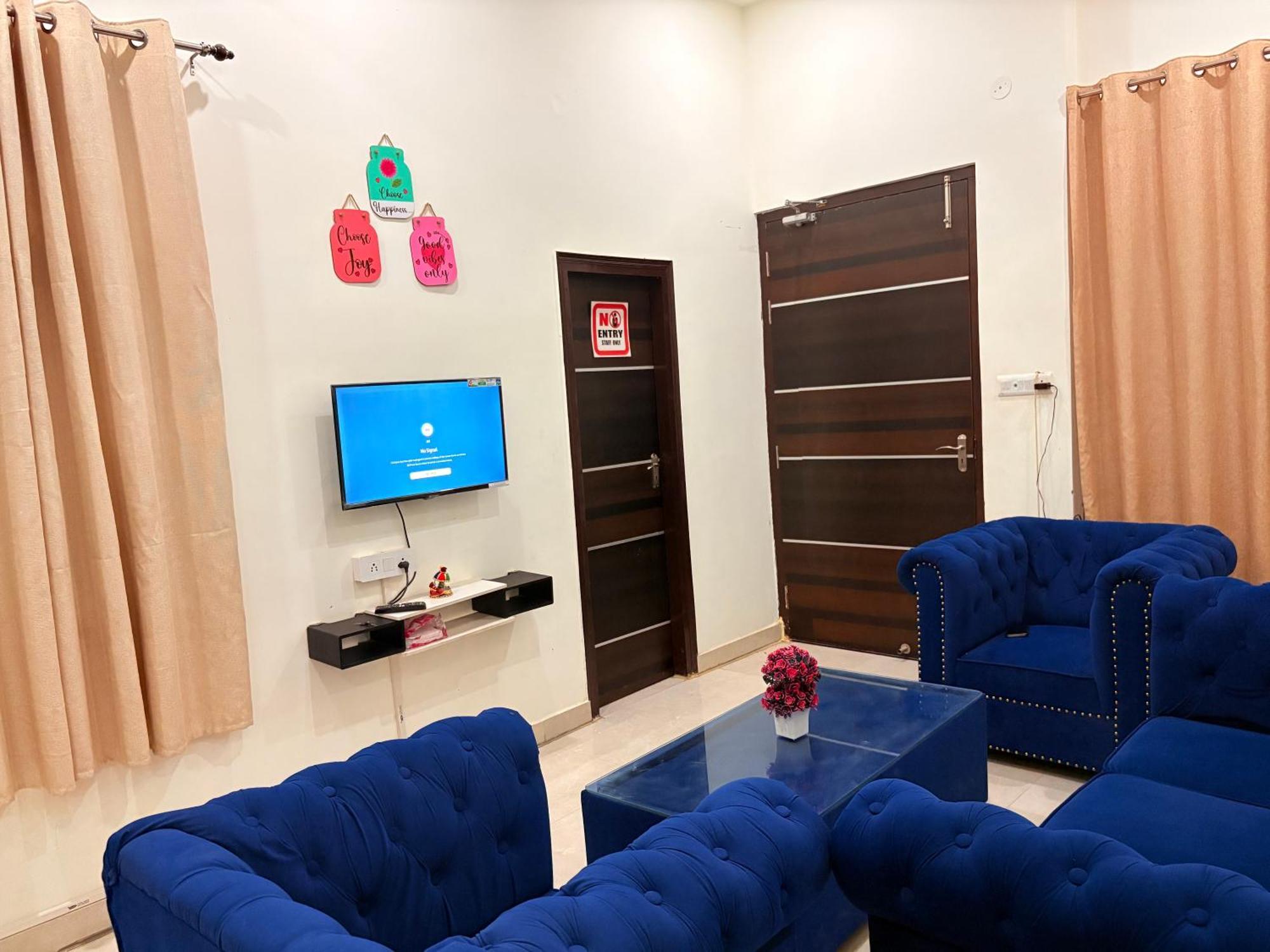 Atulyam Stays Sushant Golf City Lucknow Eksteriør bilde